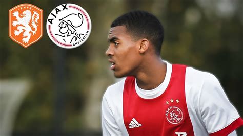 0 ответов 2 ретвитов 15 nu van het jaar. Ryan Gravenberch Ajax / Biodata Ryan Gravenberch, Pemain ...