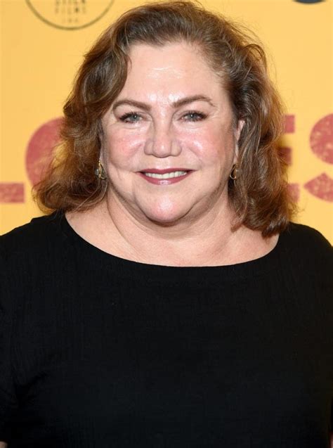 Oscar Profile 392 Kathleen Turner Cinema Sight By Wesley Lovell