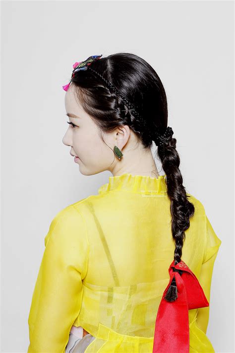 Find and save images from the kim jung hyun collection by hellevator (dreamalittleharder) on we heart it, your everyday app to get lost in what you love. My Culture, My Art - Korean Artist Kim Hyun Jung ...