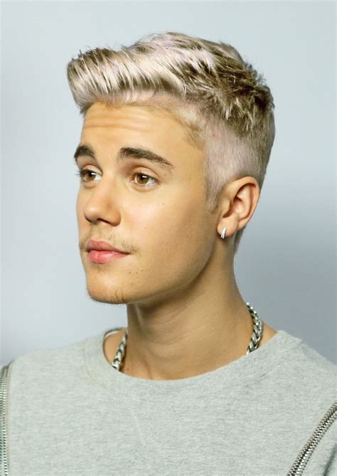 31 short hairstyles for fine hair. Justin Bieber's Blonde Ambition | Boy hairstyles ...