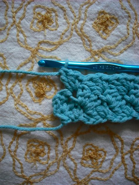 Purple Chair Crochet: Sedge Stitch Tutorial (Free!)