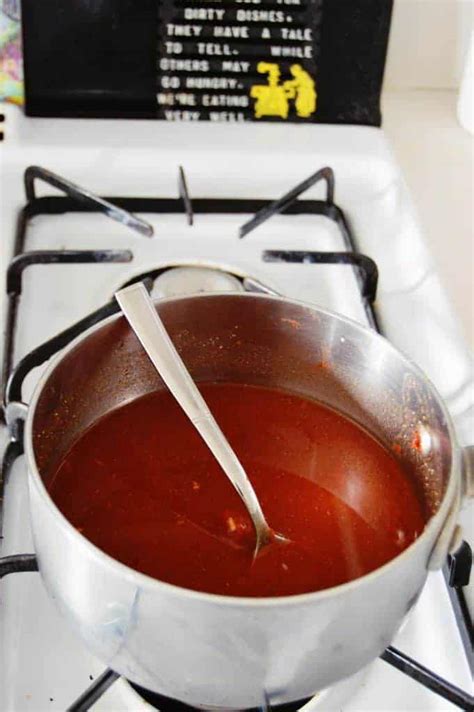 Dice up the onion and add it to the saucepan once the butter has melted. Low Carb Barbecue Sauce Recipe - BBQ