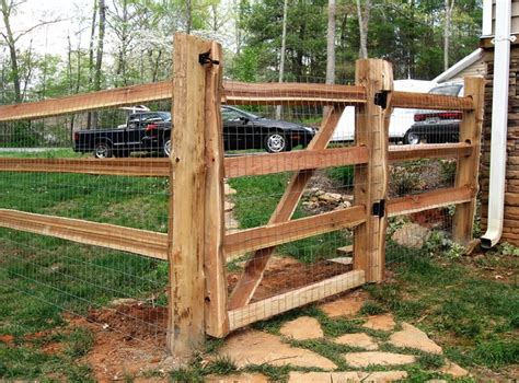 Many of us like to put plaques with witty sayings in our gardens. 16 best garden split rail fence images on Pinterest ...