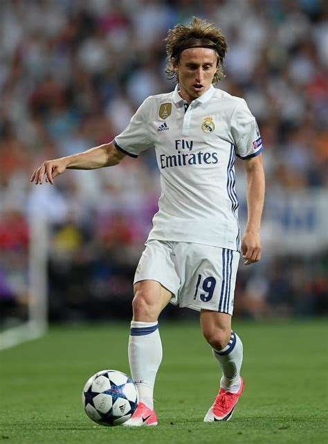 Real madrid midfielder luka modric has been named the thread best playmaker of the decade according to the list compiled by the international institute of football history and statistics (iifhs). Luka Modric - Luka Modric Photos - Real Madrid CF v FC ...