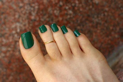 Nice Green Toenails Green Toe Nails Feet Nail Design Feet Nails