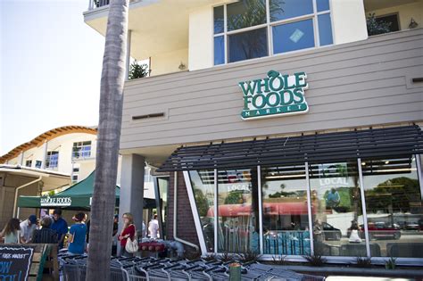 The total number of whole foods stores currently operational in chattanooga, tennessee is 2. Whole Foods Market Closing Store in Encinitas | San Diego ...
