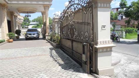 Pintu pagar dan gerbang otomatis yang membuat rumah anda semakin keren dan canggih. SMART PINTU BESI PRESS: Pintu Gerbang / Pagar Otomatis ...