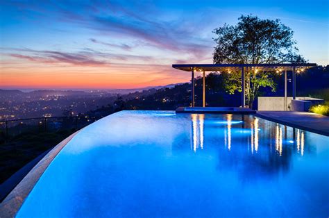 This California Home Near Santa Barbara Has Amazing 360 Degree Views