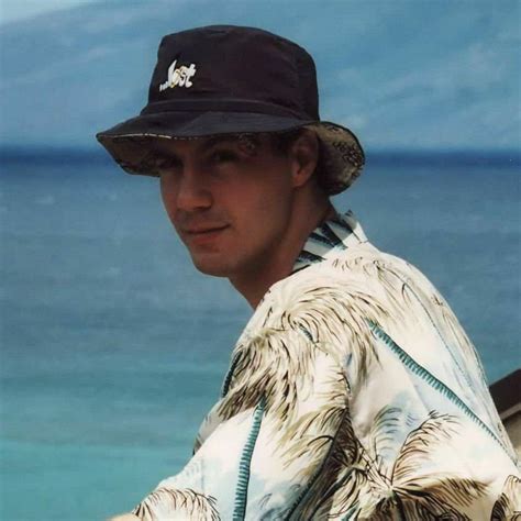 Investing in cryptocurrencies is an easy task for an indian. Play & trade to earn cryptocurrency daily | CropBytes