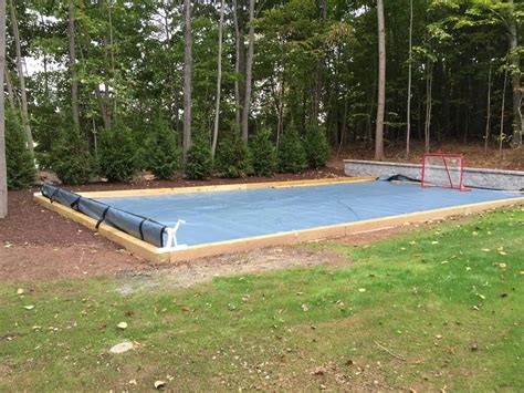 Brackets and boards can be purchased from a backyard rink. 10 Ways How to Build a Backyard Ice Rink Ideas | Backyard ...