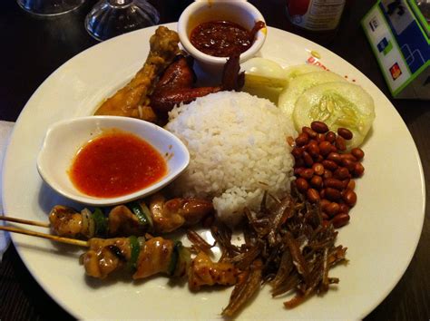 We are in the process of updating the website. Esther Food Adventure: Kota Kinabalu Food Scene