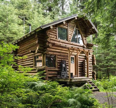 You can use prefab kits to build your own emergency shelter in case shtf, or just a getaway for in the meantime. utwo: " Alaska Living © drew kelly " | Diy log cabin, Log ...