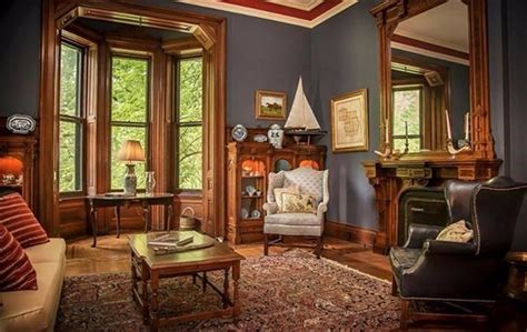 This Victorian Looks Pretty Darn Good For 142 Years Old Victorian House
