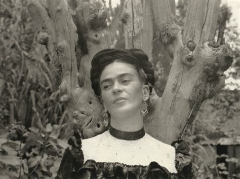 By Lola Álvarez Bravo Frida Leaning Against A Tree 1942 Frida Kahlo