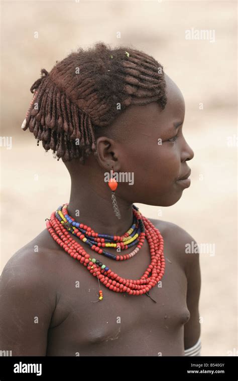 Turkana Mädchen Stockfotos Und Bilder Kaufen Alamy