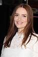 Saffron Burrows - Ethnicity of Celebs | What Nationality Ancestry Race