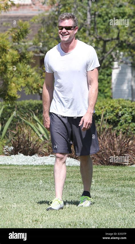 Eric Dane Enjoys A Day At The Park With His Wife And Daughters The Actor Also Worked Out With