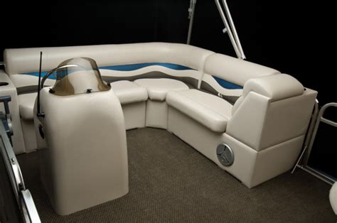 Research 2012 Gillgetter Pontoon Boats 613 Outfitter On