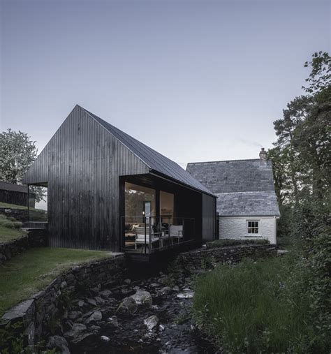 The Restoration And Extension Of An 18th Century Welsh Farmhouse Home