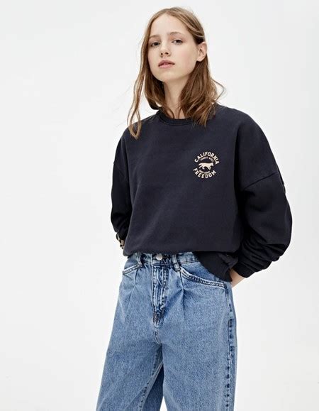It was founded in 1986 as new wear, s.a. Las sudaderas de Pull & Bear son perfectas para estar por ...