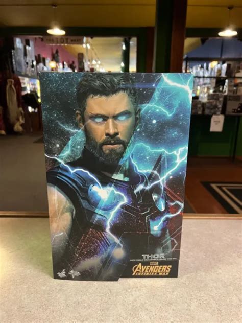 HOT TOYS MOVIE Masterpiece Marvel Avengers Infinity War Thor 1 6 Figure