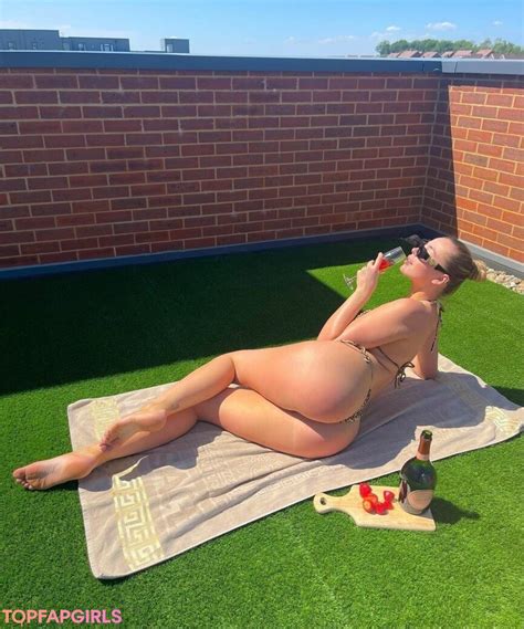 Sian Owen Nude OnlyFans Leaked Photo TopFapGirls