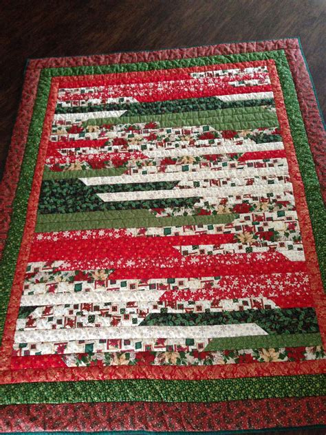 My Jelly Roll Race Quilt Christmas Quilt Patterns Holiday Quilts