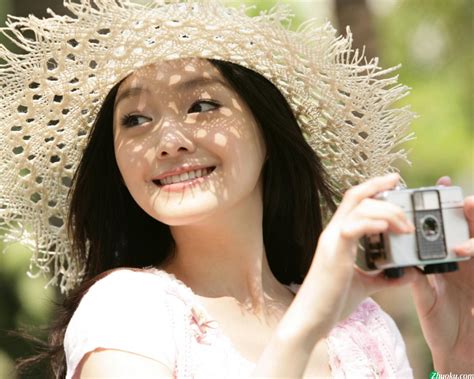 Check spelling or type a new query. SulfiaNisty: Foto-Foto Barbie Hsu