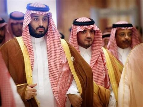 L'arroganza alla base di queste proposte, alimentata da generazioni di yes men (inclusi consulenti occidentali ben pagati), sarà familiare a chiunque abbia. Arabia Saudita detiene a decenas de príncipes acusados de ...