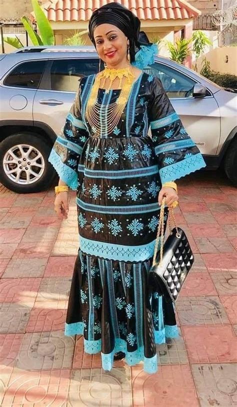 Select from premium ndebeles of the highest quality. ndebele traditional attire 2019 for African women - shweshwe
