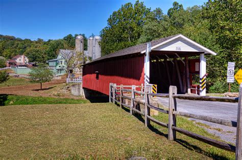 Red Covered Bridge In Lancaster County Pa Travel Bugster