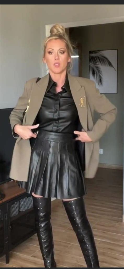 Milfs In Leather 1️⃣0️⃣k On Twitter She Makes Me Need To Cum Hard
