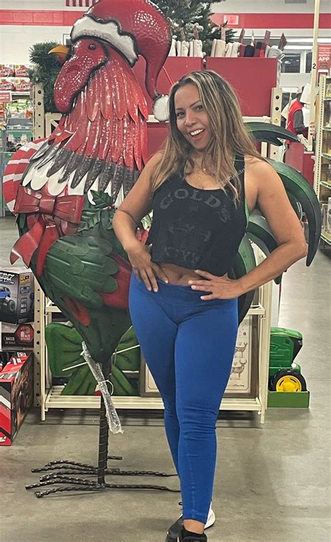 A Venezuelan Chick On Twitter Just Me And A Big Cock Happy Tuesday