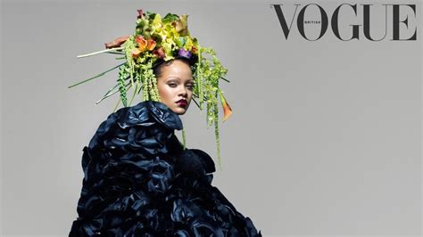 Is Rihanna Bringing Back Overplucked Eyebrows