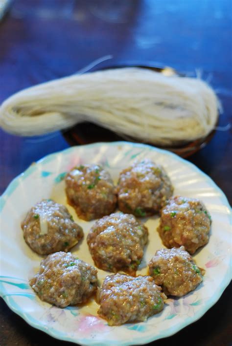 We did not find results for: Cooking For Two: Meatballs in Misua Soup