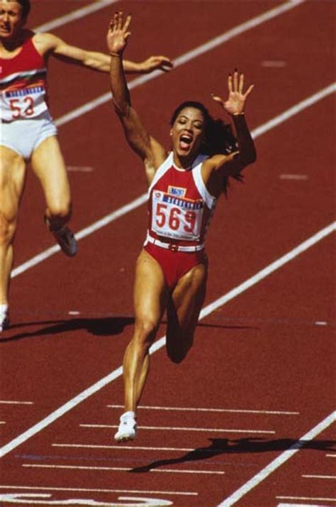 She was 1.65 m (5 feet 5 inches) tall and weighed a solid 69 kg (152 pounds). Flo Jo Quotes. QuotesGram