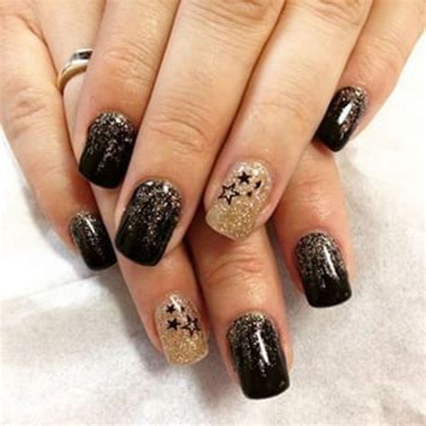 50 Exciting Ideas For New Years Nails To Warm Up Your Holiday Mood