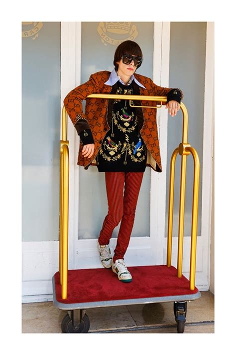 Collection Gucci Cruise 2019 By Martin Parr Image Amplified