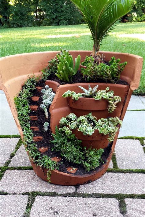 13 Exquisite Easy Container Gardening Ideas For Your