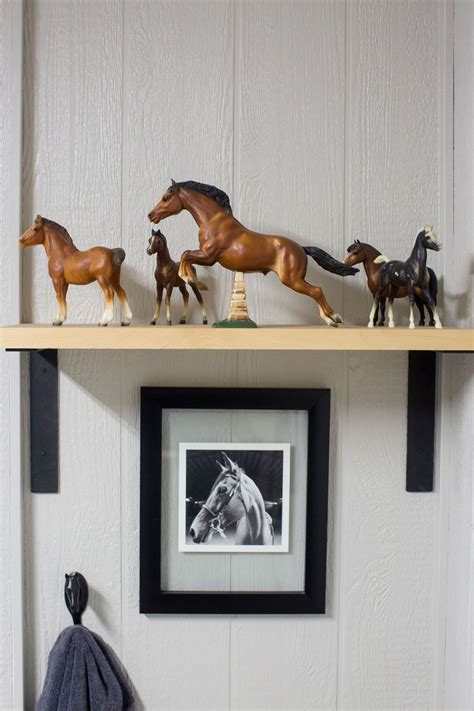 Breyer Horses In The Tack Room Horse Decor Bedroom Horse Themed