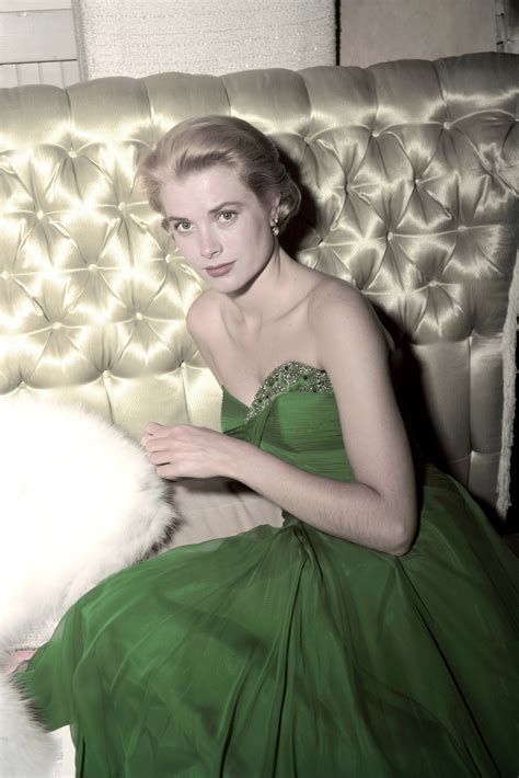 Grace Kelly in the 1950s before she became the Princess of Monaco : r