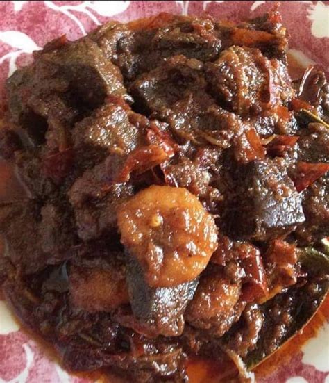 Di malaysia terutama di johor, menu ini namanya sambal goreng jawa. Resipi Jarang Jumpa! Sambal Goreng Pengantin Hanya Ada Di ...