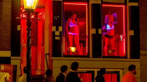 Amsterdam S Red Light District May Face An End Of The Window Displays Europetimes