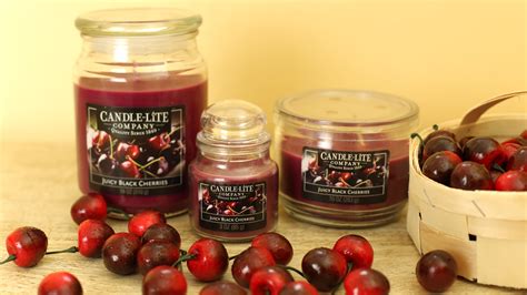 Duftkerze Juicy Black Cherries Duftendes Candle Lite Company Duftkerzen