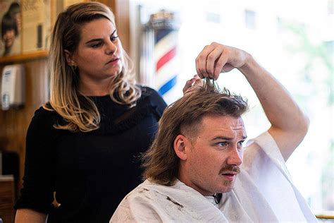 Morgan wallen's band members have a name for his hairdo: Life | HeraldNet.com