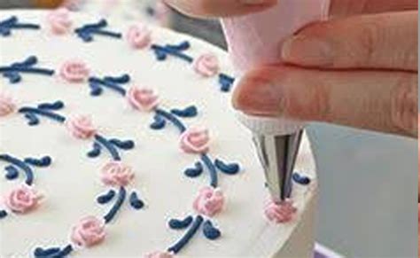 Update More Than 133 Cake Piping Techniques Best Ineteachers