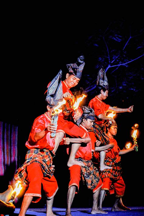 Tarian Pepepepeka Ri Makka Berasal Dari Budaya Suku Makassar Sulawesi Selatan Indonesia South