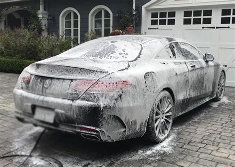 Mobile car wash application is a complete solution to manage all car wash services. Why Should you Choose Mobile Car Wash | Car Detailing Near Me