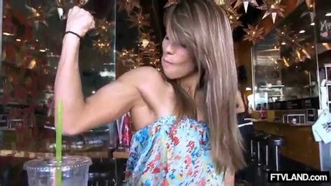 Fit Hardbody Girl Flashing Boobs In The Bar Youtube