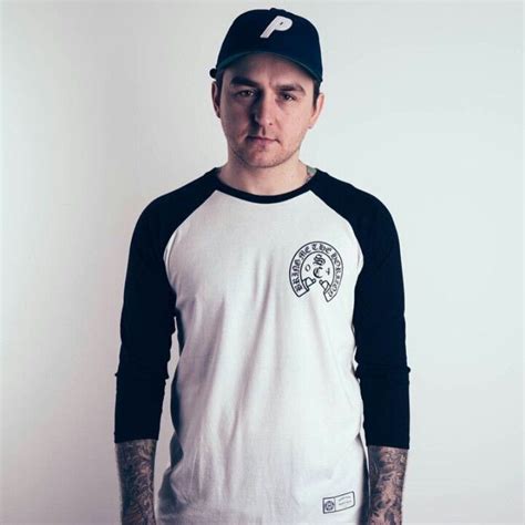 The album was announced on 22 august 2018, a day after the release of the lead single mantra.it was produced by vocalist oliver sykes and keyboardist jordan fish, and was written and recorded primarily in los. Matt Nicholls- Bring Me The Horizon | Bandas